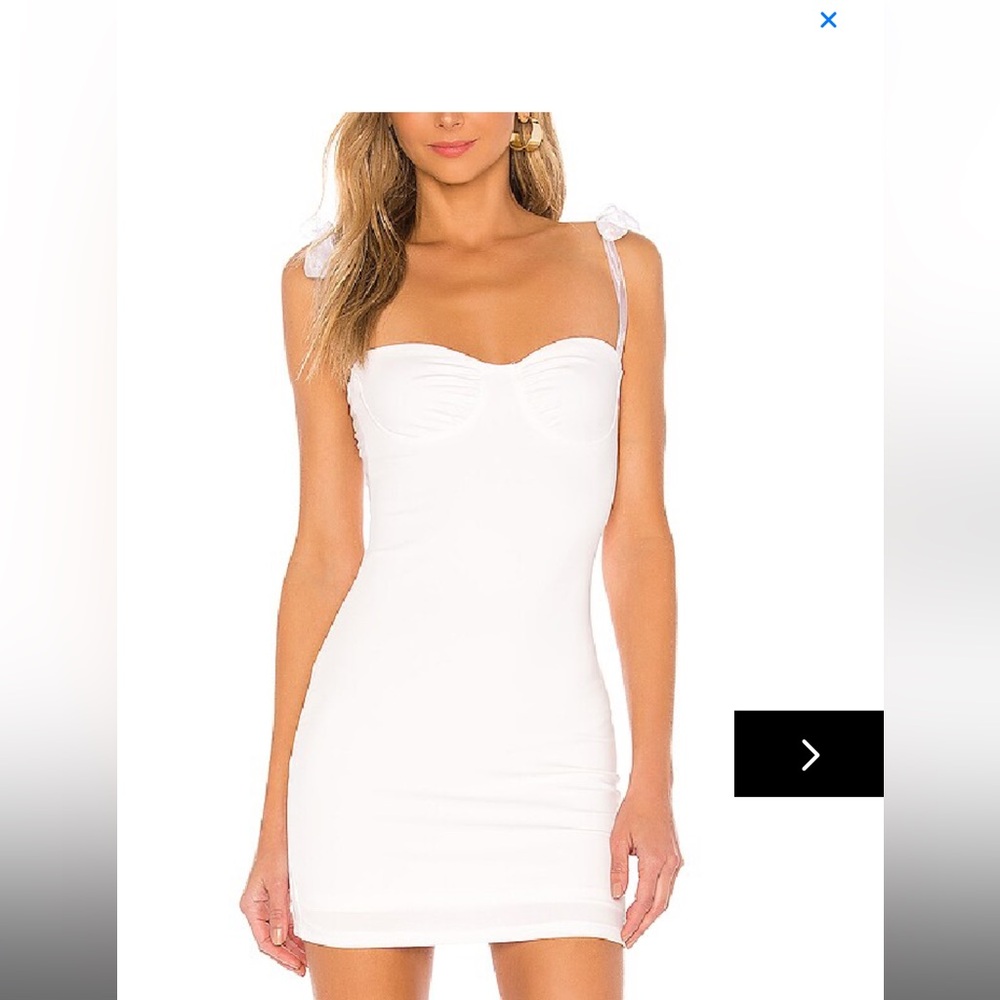 Superdown White Sweetheart Neck Bodycon Mini